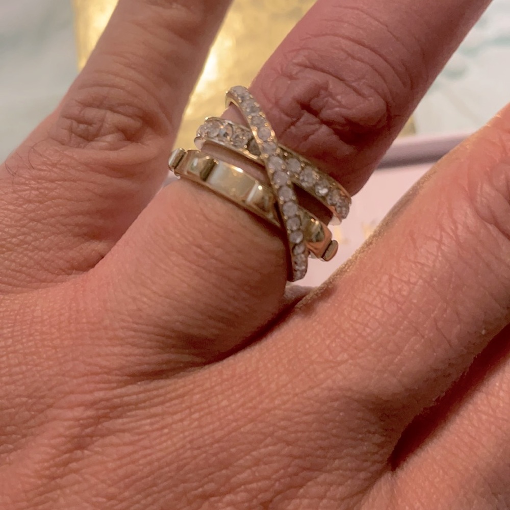 Michael Kors  Criss cross gold tone stud crystal ring size 7 NIB - Picture 5 of 5